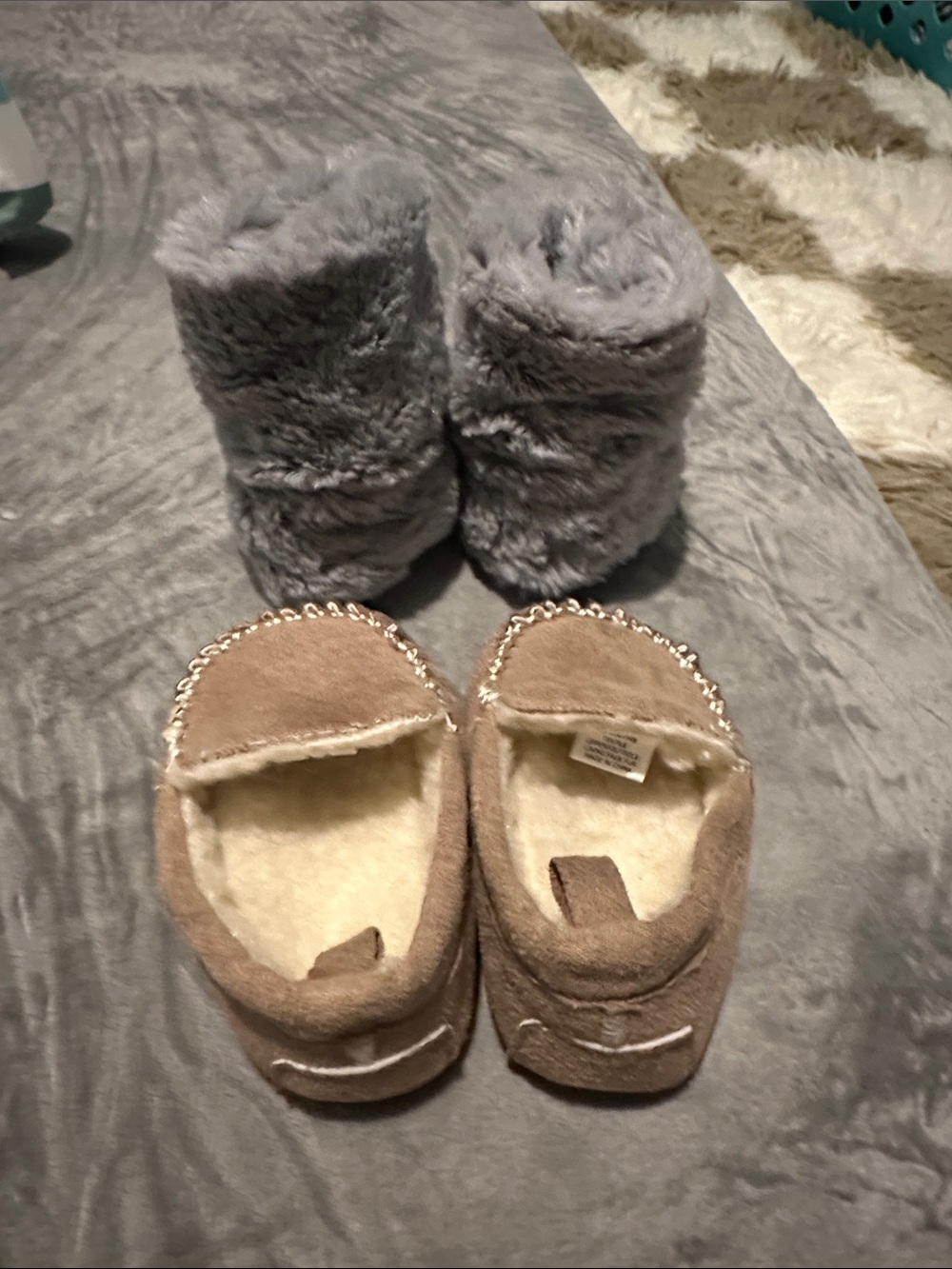 Baby shoe bundle! - Picture 2 of 4